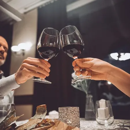 Von Rosen (adults Only) Mäetaguse