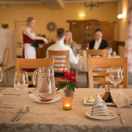 Von Rosen (adults Only) 3* Mäetaguse