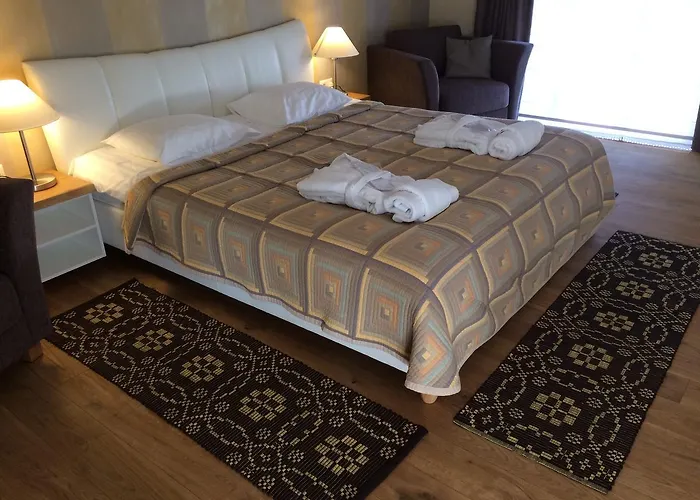 Von Rosen (adults Only) فندق Mäetaguse